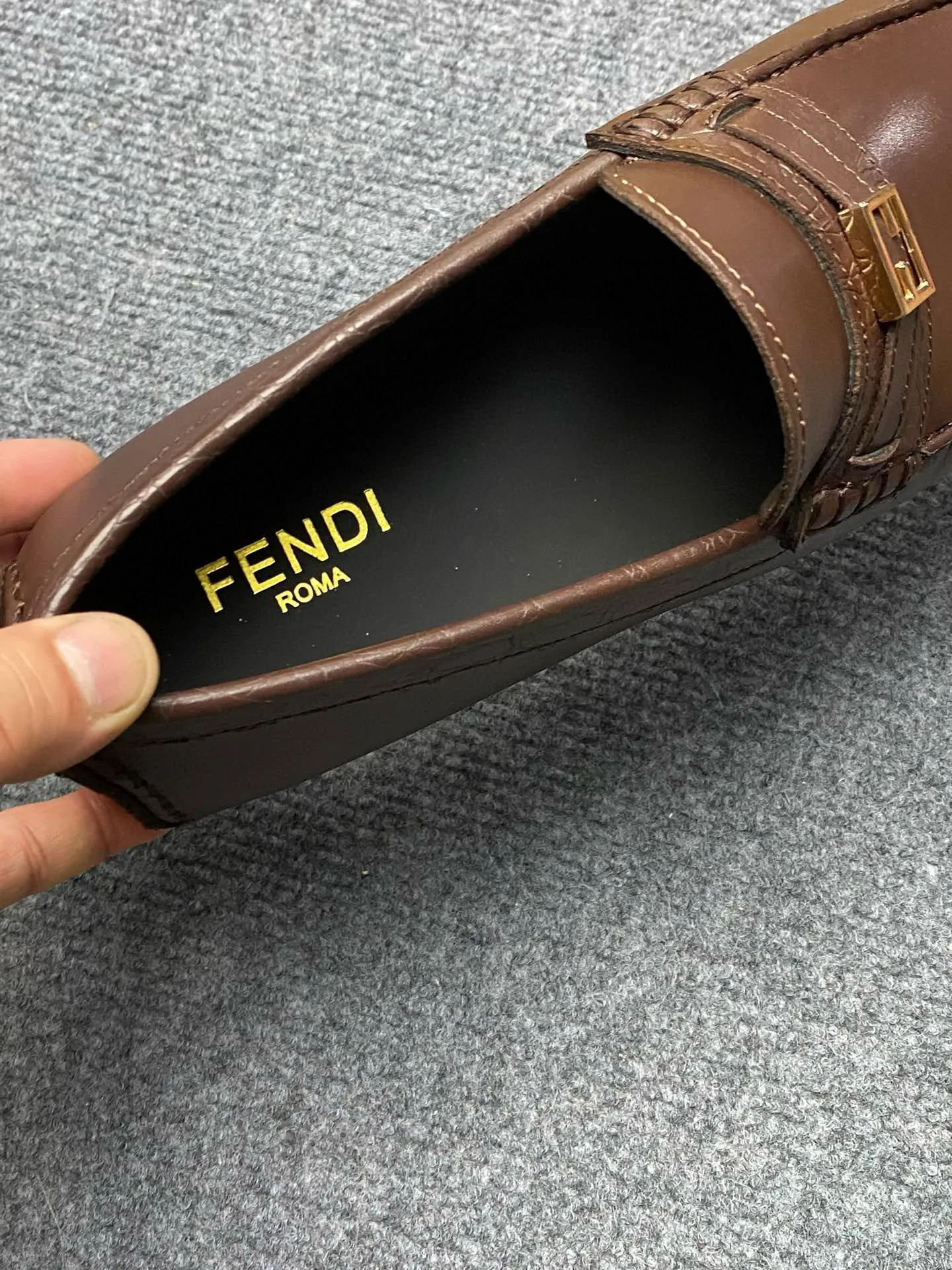 Men's Men's Shoes Men's Men's Shoes 💰700FENDI Fendi Men's Shoes are breathable and comfortable. Original development. Counters copy one to one. Imported cowhide. Niuri. 38 to 44. (can be ordered at 45.46. No returns or exchanges)